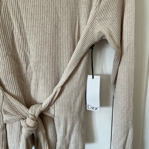 XL Dex long sleeve rubbed shirt. Never worn. Tag still on. - Picture 2 of 3